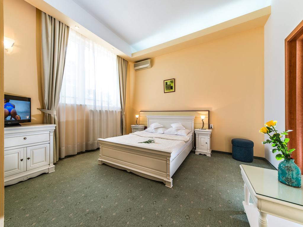 Hotel Opal Cluj-Napoca Eksteriør billede